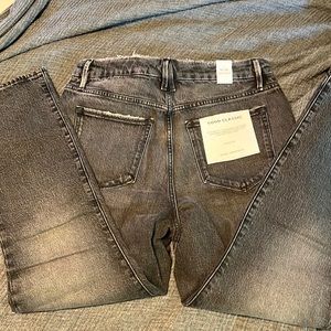 NWT good American good classic grey/black distressed Jean